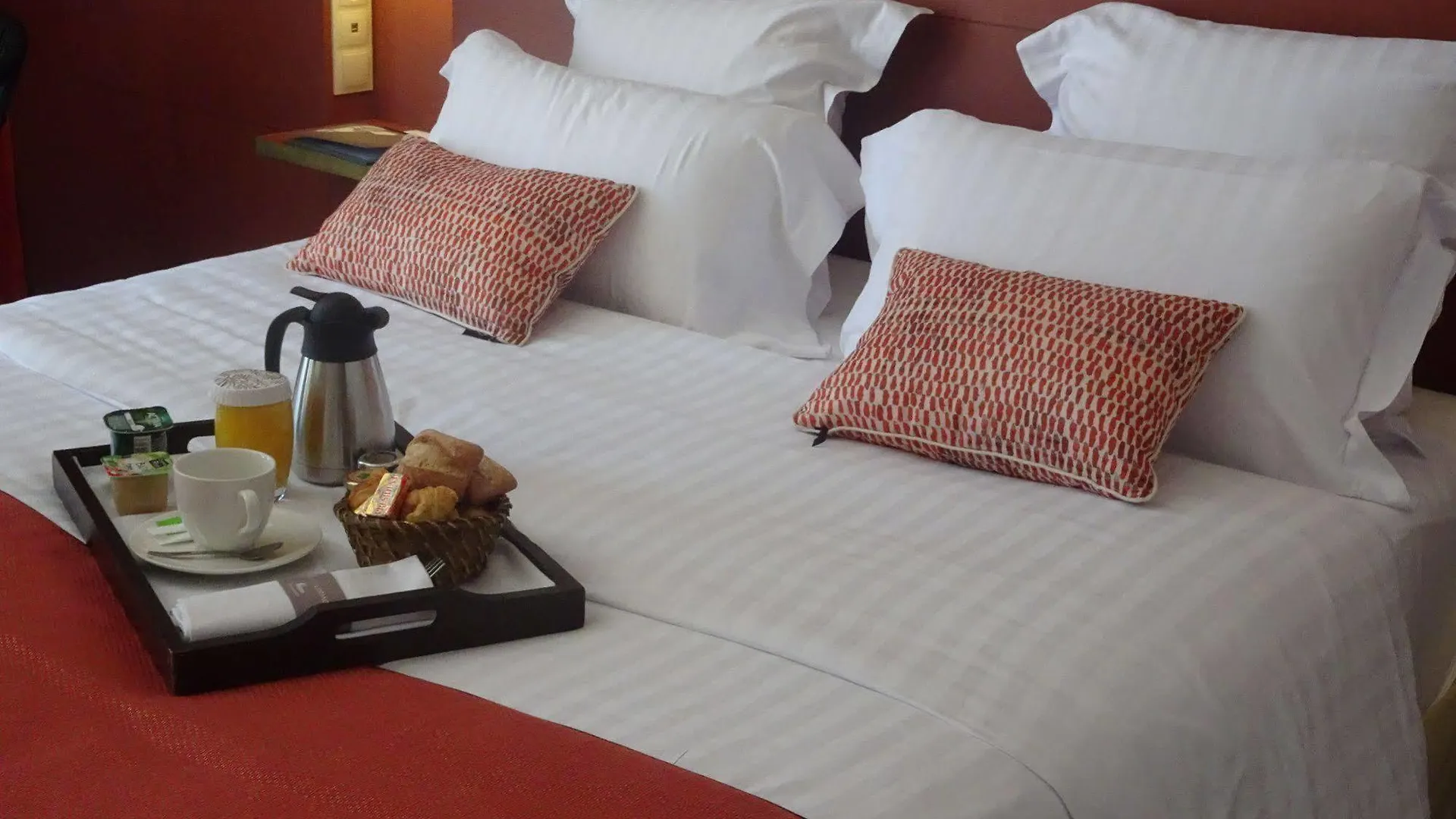 Aquabella Hotel & Spa Aix-en-Provence 4*,